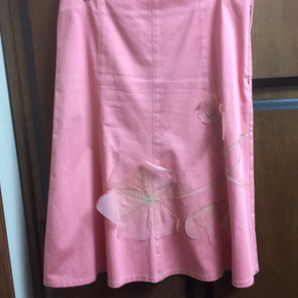 Ruth Brand skirt -green top stitching  3 flowers